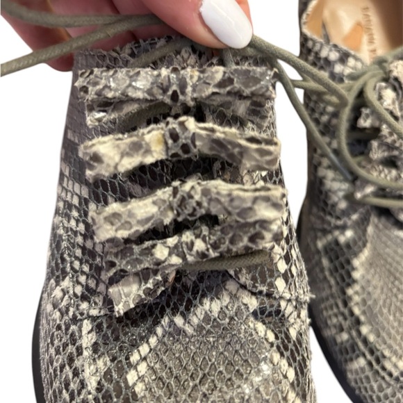 Snakeskin Pattern Women's Shoes Size 6 - Picture 2 of 13